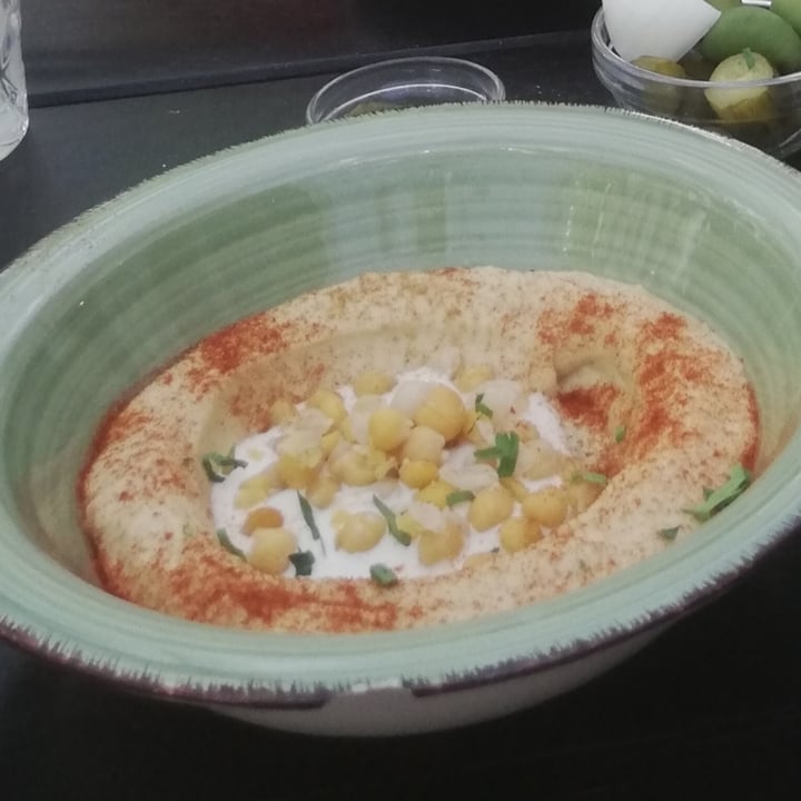 Zula Hummus Café Bezirk Pankow, Berlin, Germany Hummus Review abillion