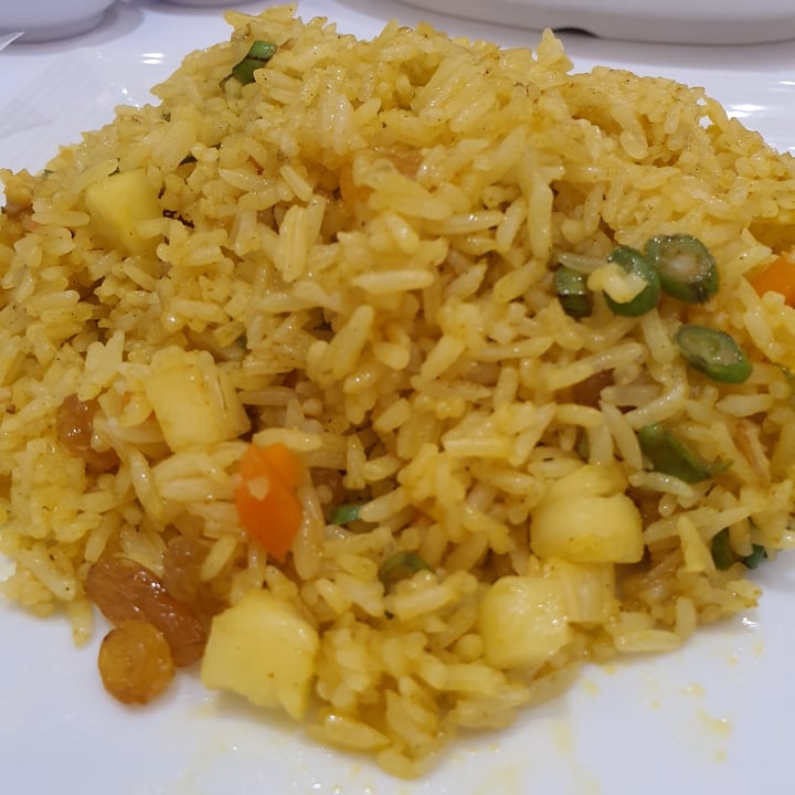 Sanook Kitchen Jurong Point Jurong West, Singapore Pineapple Fried