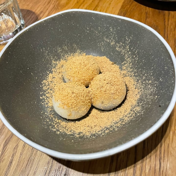 Awabi Saint Helier, Jersey Black Sesame Stuffed Mochi Balls Review