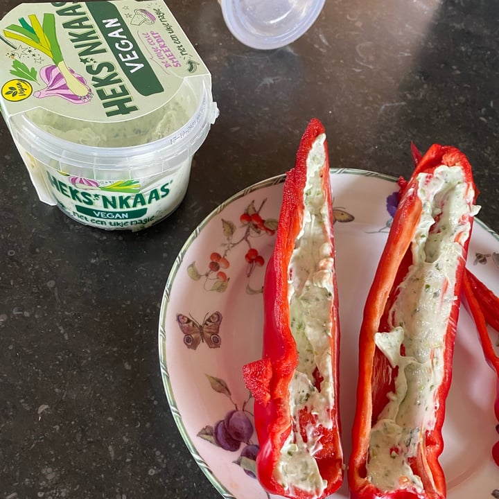 review photo of Heks’nkaas vegan spread shared by @juliafelicie on 07 Oct 2021 - review