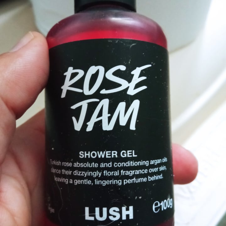 Lush Fresh Handmade Cosmetics Rose Jam Shower Gel Review Abillion