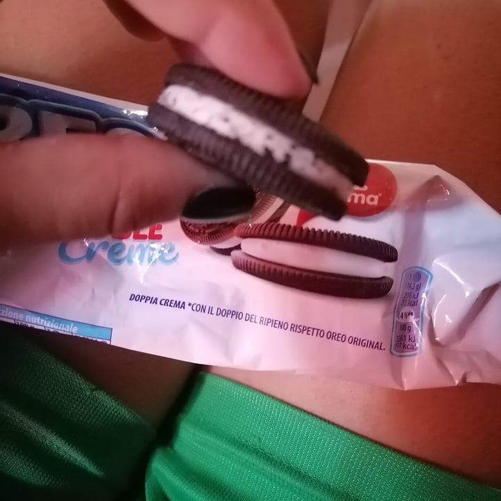 review photo of Mondelēz International Biscotti doppia crema shared by @grifoneveganoferoce on 20 Jul 2022 - review