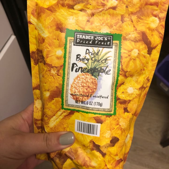 Trader Joe's Dried Pineapple Review abillion