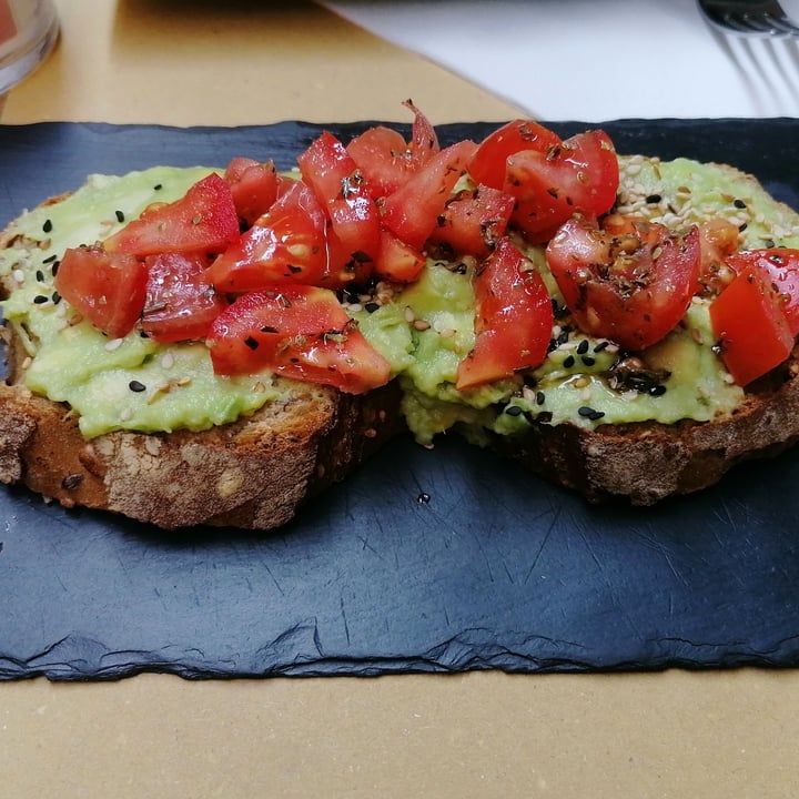 Brunch Cafè avocado toast Reviews abillion