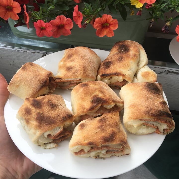 Pizzeria San Remo Ravensberg Brunswik Düsternbrook, Kiel, Germany Vegan Ham Pizza Buns