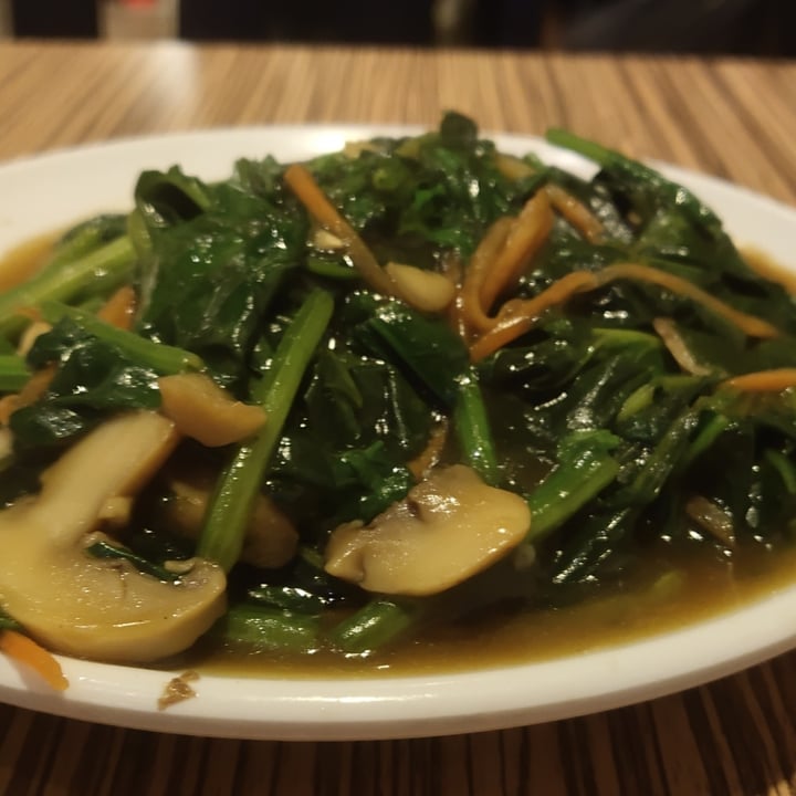 review photo of Zhenyi Veggie Place Stir Fried Chinese Spinach shared by @amazinganne on 12 Nov 2020 - review