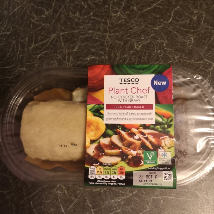 Tesco Plant Chef NoChicken Roast With Gravy Review abillion