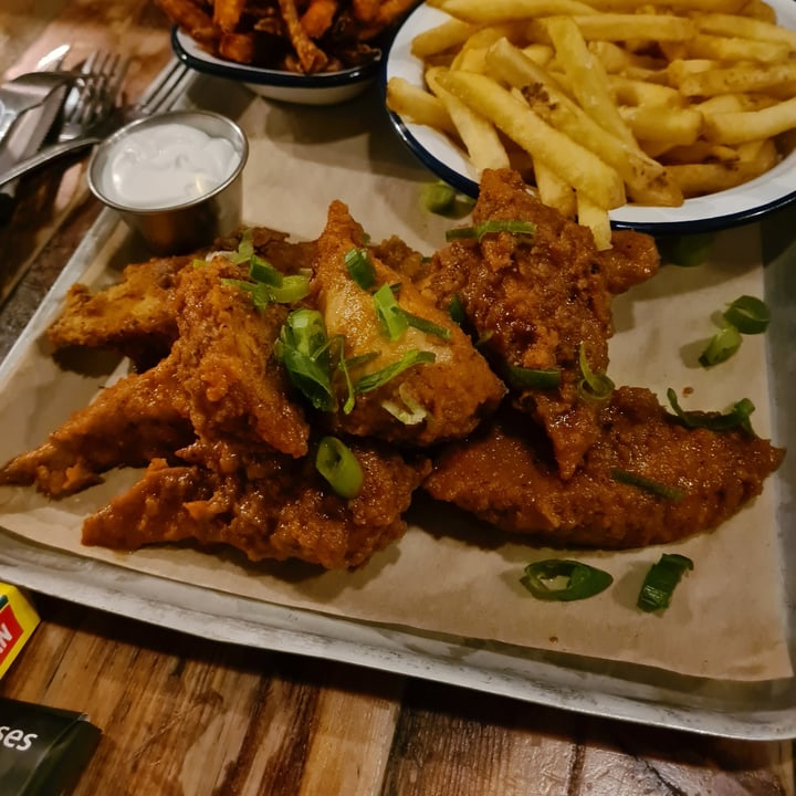 BrewDog Doghouse Merchant City Temple of Seitan Wings Reviews abillion