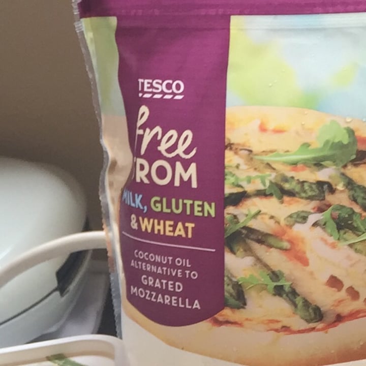 Deliciously Free from Coconut alternative to Grated Mozzarella Review