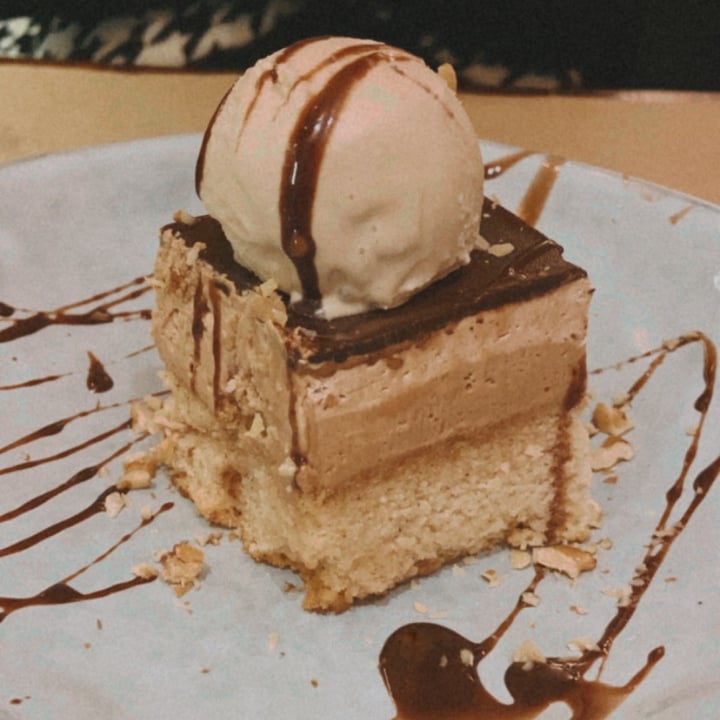 Pizzi & Dixie Madrid, Spain Tarta ferrero rocher Review abillion