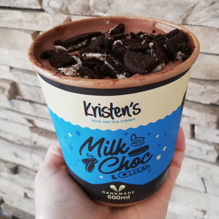 Kristen's Vegan Milk Chocolate & Oreo Review abillion