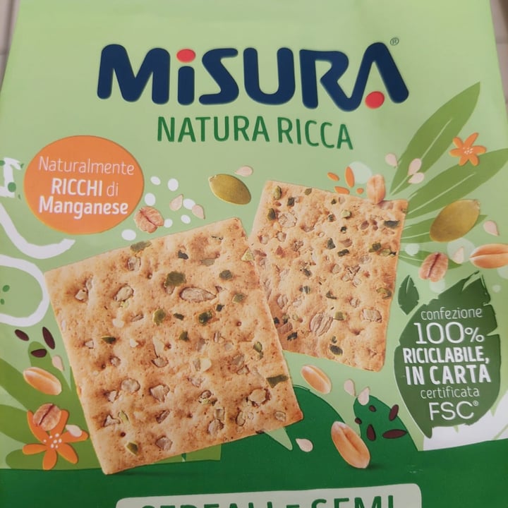 Misura Crackers ai Cereali, Semi di Zucca e Fiocchi di Avena - Natura ...