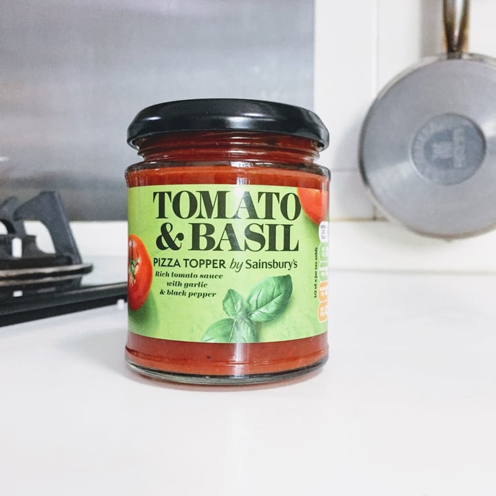 Sainsbury's Tomato & Basil Pizza Topper Review abillion