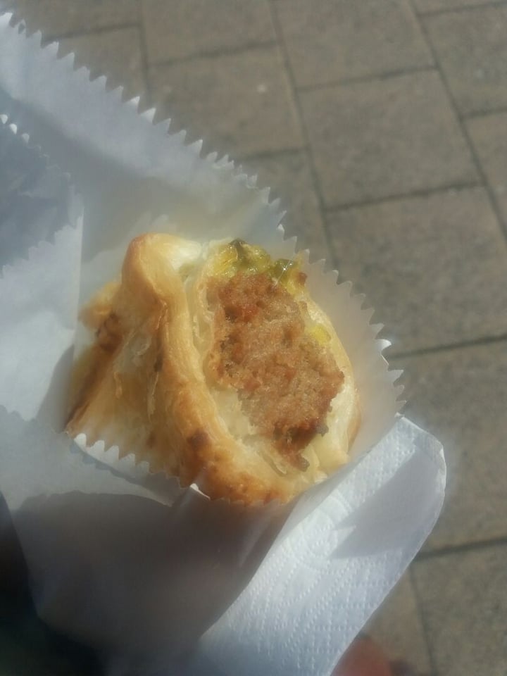 The V Spot Cheesy Jalapeño Sausage Roll Reviews abillion