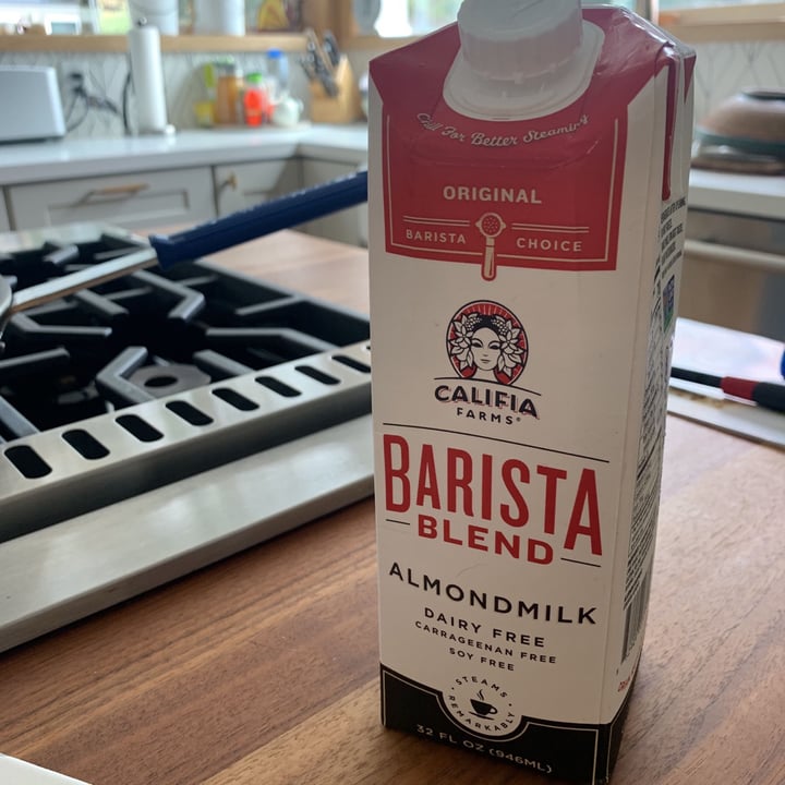 photo of Califia Farms Almondmilk Barista Blend Original shared by @sweetfarm on  27 Jul 2019 - review