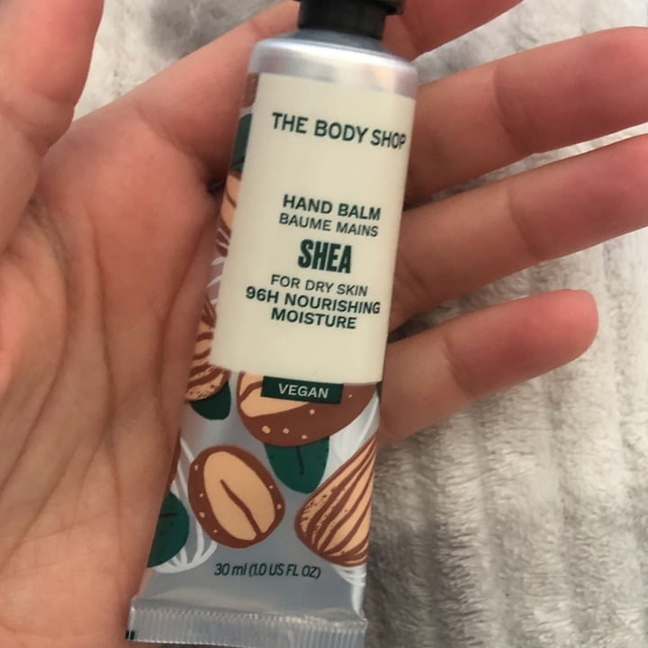 The Body Shop Crème mains shea Review abillion