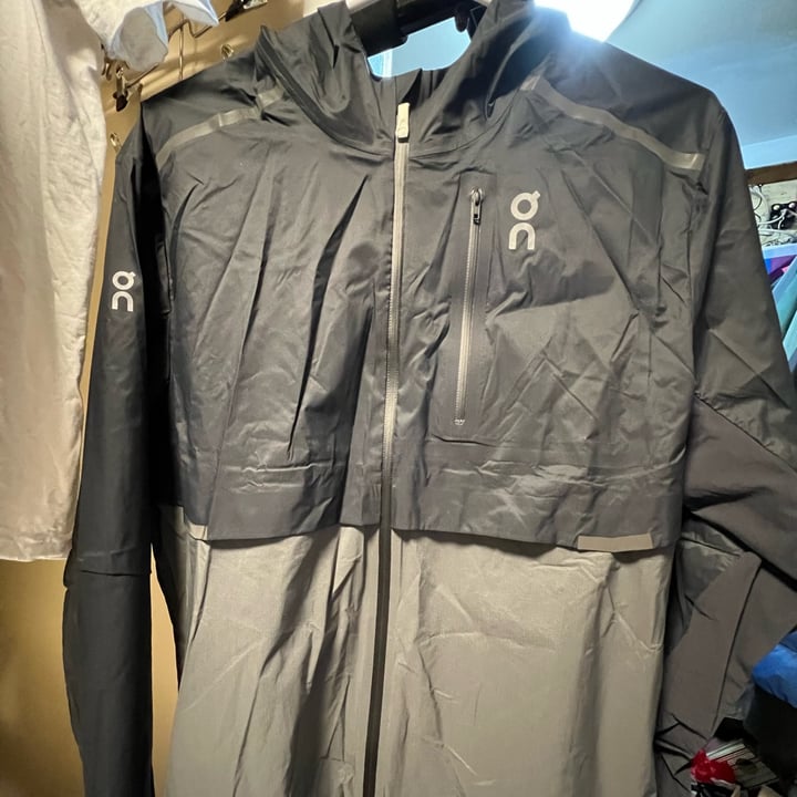 ON Running Weather Jacket Review abillion