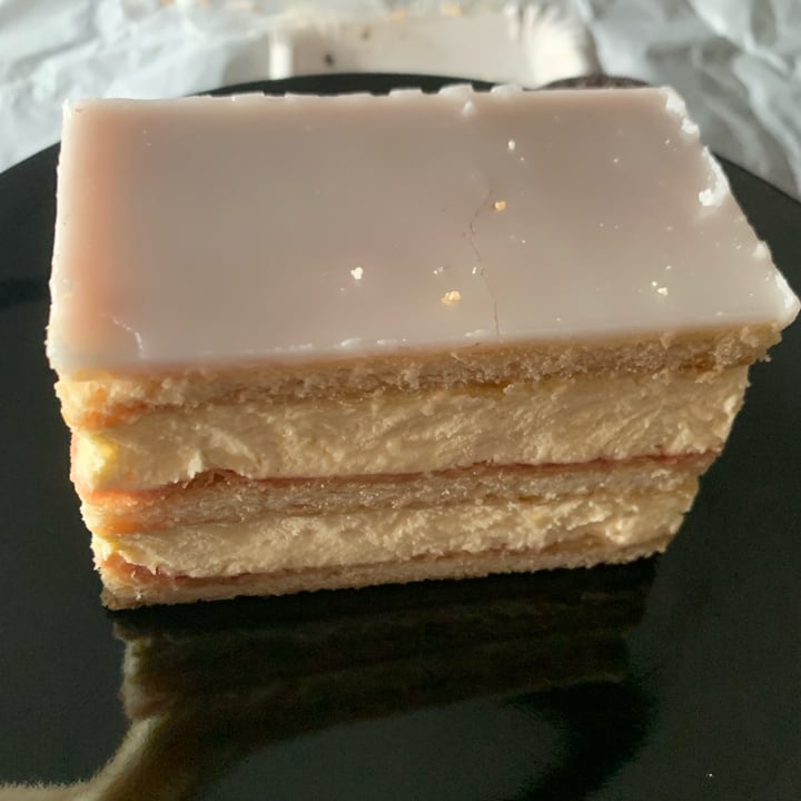 Café Konditorei Oberdöbling Wien Döbling, Wien, Austria Cremeschnitte ...