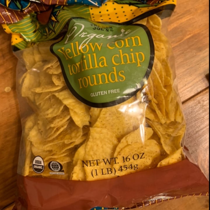 Trader Joe's Organic Yellow Corn Tortilla Chip Rounds Reviews abillion