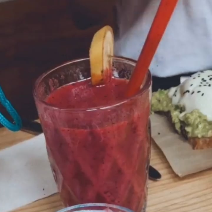 Frutas Prohibidas Madrid, Spain Smoothie del dia Review abillion