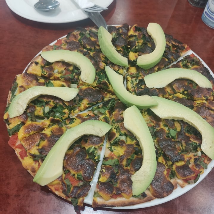 Fruits & Roots Bryanston, Johannesburg, South Africa vegan pizza Review