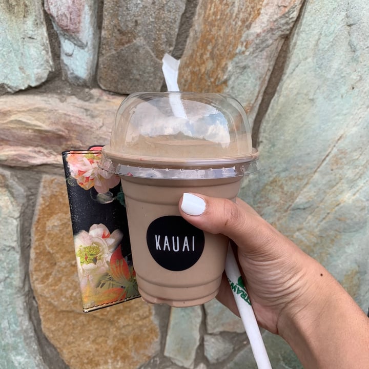 Kauai Plant Peanut Butter Bomb Smoothie Review abillion