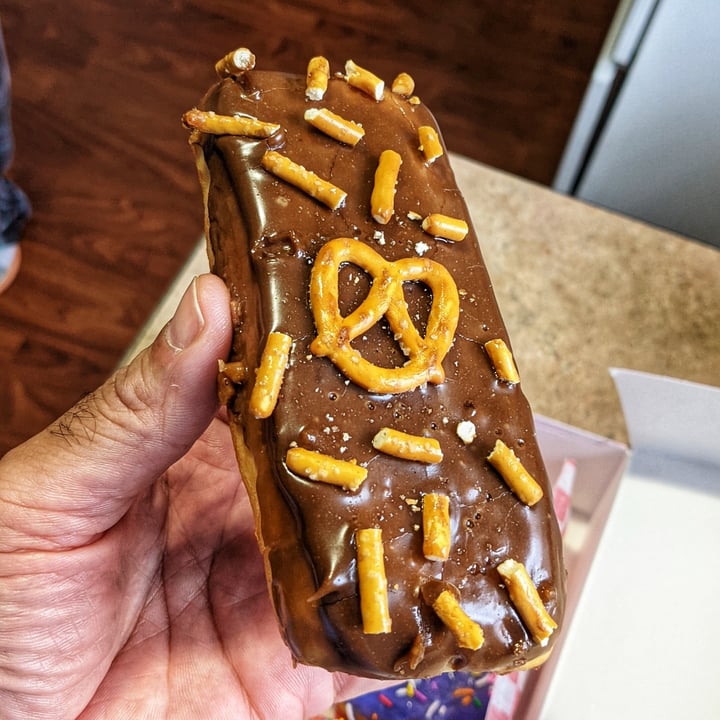 Vandal Doughnuts North End, Halifax, Canada Vegan Doughnuts Review