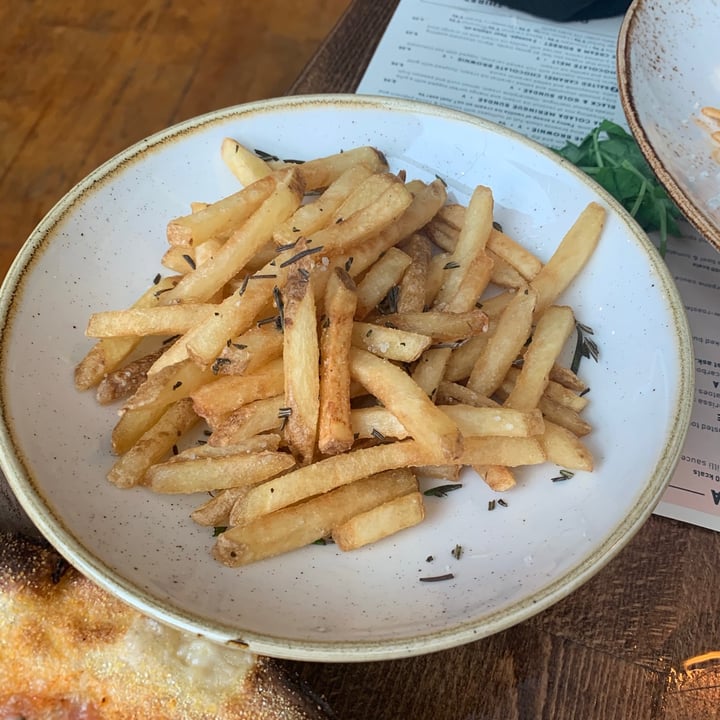 Zizzi Liverpool One United Kingdom Chips Review abillion