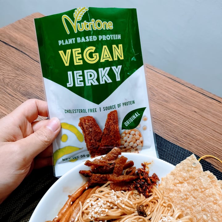 Tong Garden NutriOne Vegan Jerky Original Review abillion