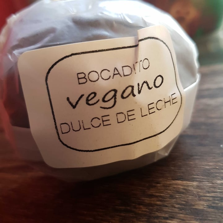 Carmela Tomasa Bocadito Vegano Dulce De Leche Review abillion