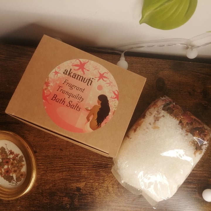 Akamuti Fragrant Tranquility Bath Salts Review abillion