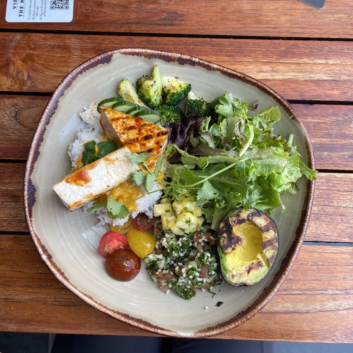 Cactus Club Cafe Downtown, Victoria, Canada Modern Bowl with Soy