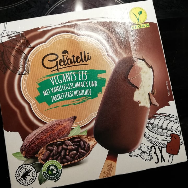 photo of Gelatelli Gelado Vegan Com Chocolate E Amêndoas shared by @monstera on  13 Oct 2022 - review