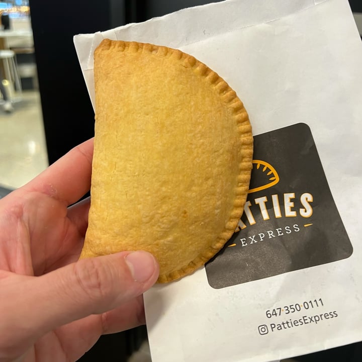 Patties Express Mississauga, Canada Vegetarian Patty Review abillion