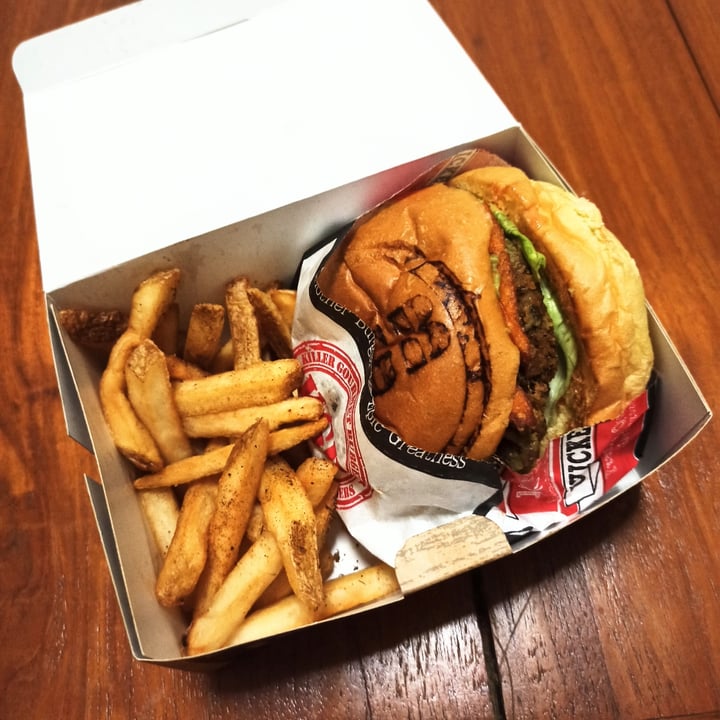 Killer Gourmet Burgers KGB Bangsar Chloe's Earth Burger Reviews