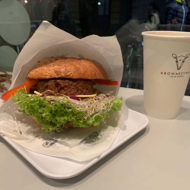 Krowarzywa Vegan Burger, Stare Miasto, Kraków, Poland Reviews abillion