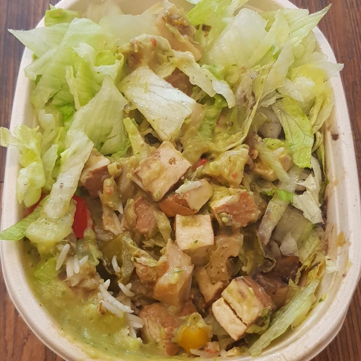 Gorilla Kitchen Wieden, Wien, Austria Tofu Lotus Burrito Bowl Review