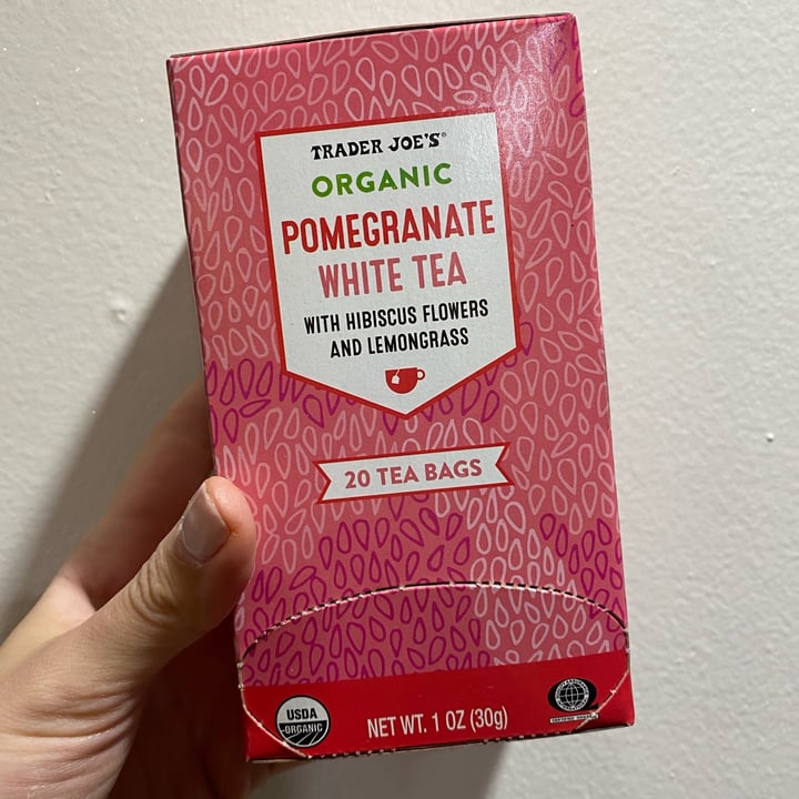 Trader Joe's Pomegranate White Tea Review abillion