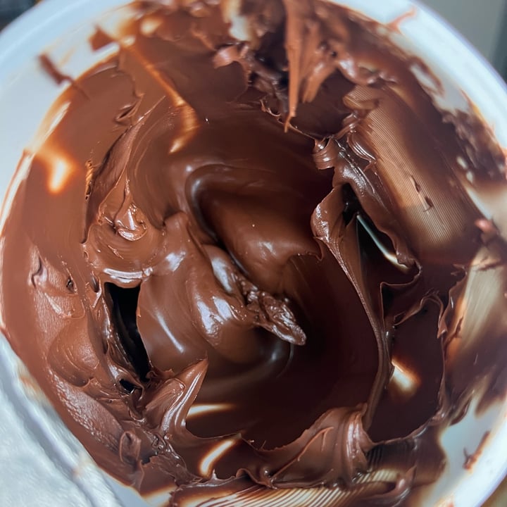 review photo of Sisinni Family Spreads Vegan Hazelnut Cocoa spread shared by @lilypearmoon on 28 Feb 2022 - review