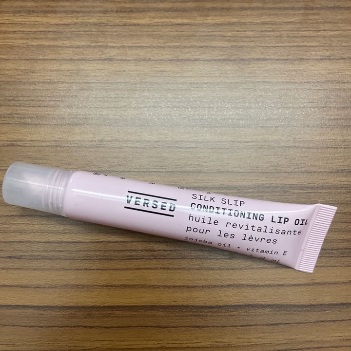 Versed silk slip conditioning lip oil Review abillion