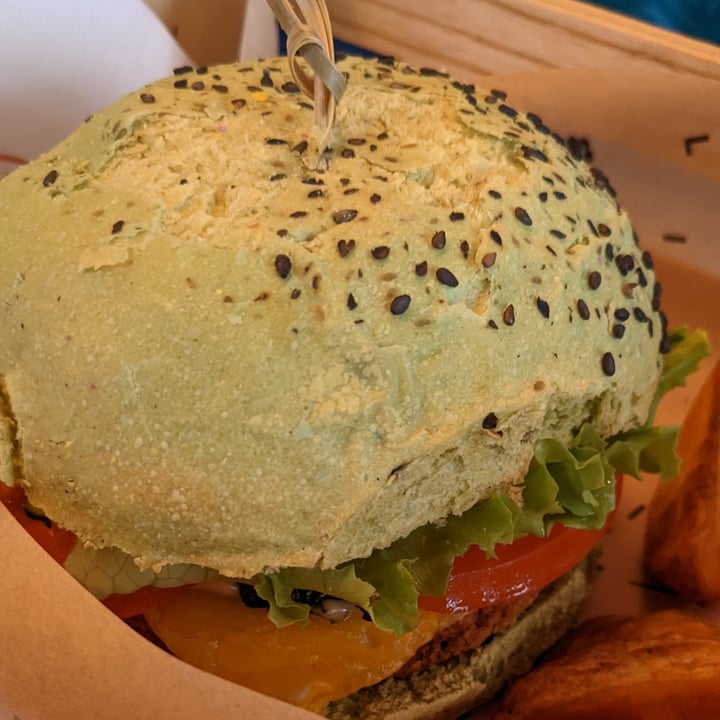 Flower Burger Roma, Italy Jungle Burger Review abillion