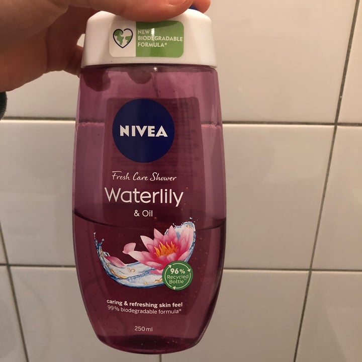 Nivea Waterlily & Oil Shower gel Review abillion