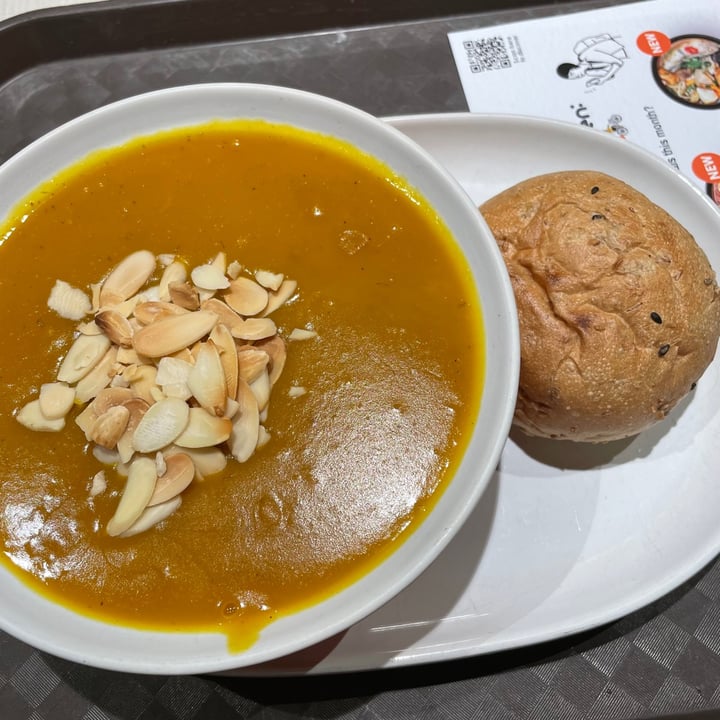 The Soup Spoon Plaza Singapura Museum, Singapore Roasted Pumpkin Soup