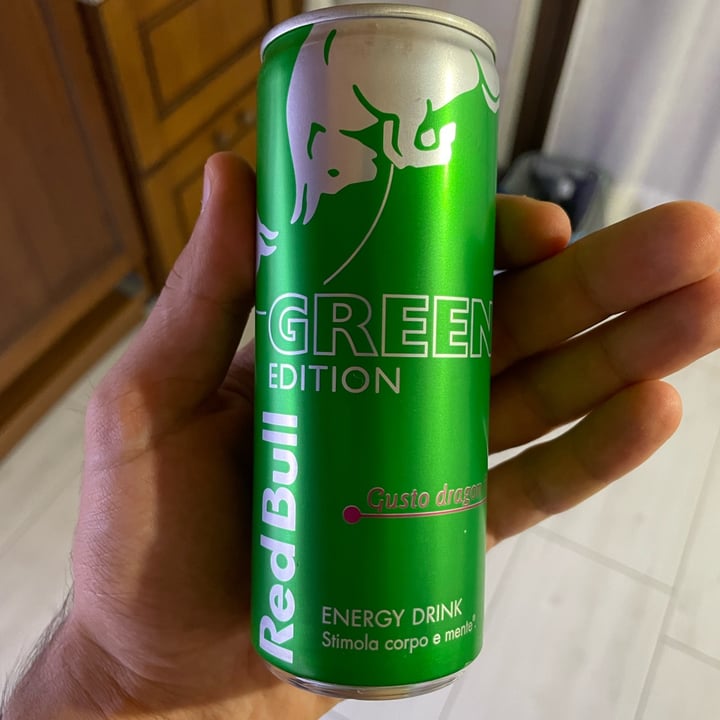 Red Bull Red bull dragon fruit summer blend Review abillion