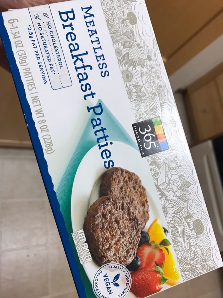 Whole Foods Market 365 Everyday Value Meatless Breakfast Patties Review