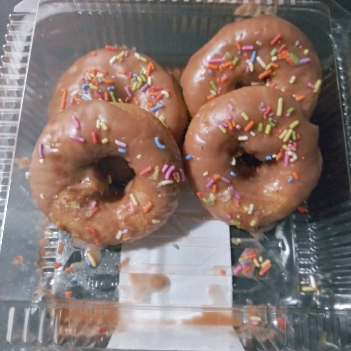 Whole Foods bakery Vegan donut frosted with sprinkles Reviews abillion