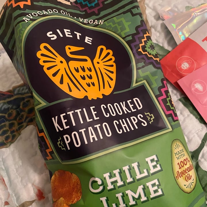 Siete Family Foods Kettle Cooked Chile Limes Potato Chips Review Abillion siete-family-foods-kettle-cooked-chile-limes-potato-chips-review-abillion