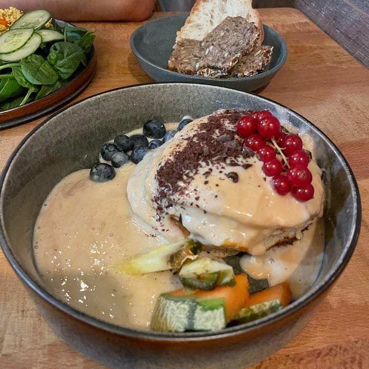 review photo of ESSKALATION Pancakes With Banana Cream shared by @jaga94 on 25 Jul 2022 - review