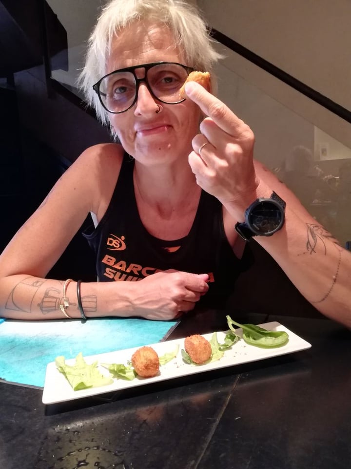 review photo of Lady Green Biovegetarian Restaurant Croquetas de Espinacas y zanahoria shared by @elenatova on 04 Aug 2019 - review
