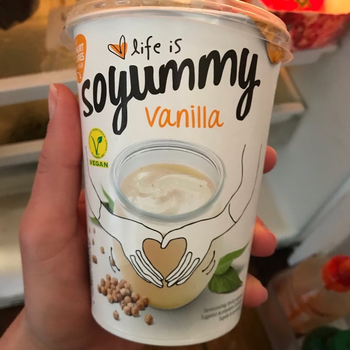 ALDI Soyummy Vanilla yoghurt Review abillion